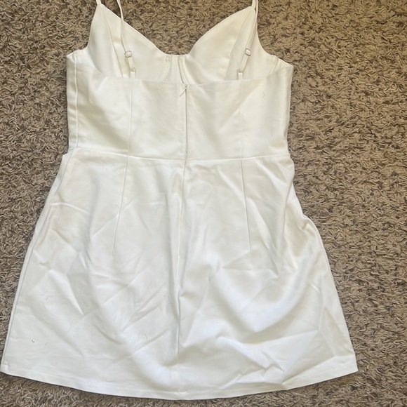 Princess Polly novella dress - Picture 4 of 4